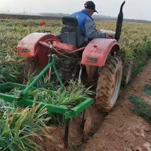 雙行大姜收獲犁 大姜收獲機 四輪拖拉機配套可收獲雙行出姜機 經濟實用大姜收獲犁